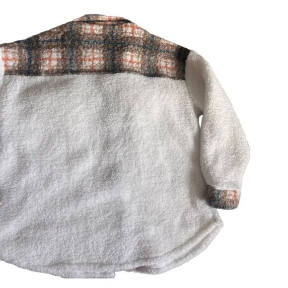 Prissy Jane over sized plaid contrast fuzzy jacket xl COZY CASUAL CABIN - Picture 3 of 10